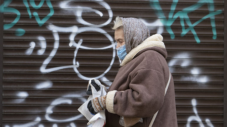 Η Ρωσία ανακοίνωσε 23.652 νέα κρούσματα και 454 θανάτους από Covid-19